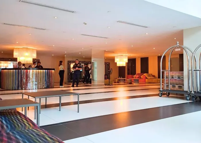 公寓式飯店 Rockwell View 1 Bedroom Near Makati With Free Pool *