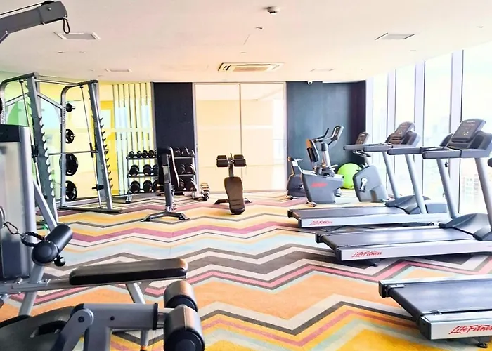 Rockwell View 1 Bedroom Near Makati With Free Pool 马尼拉